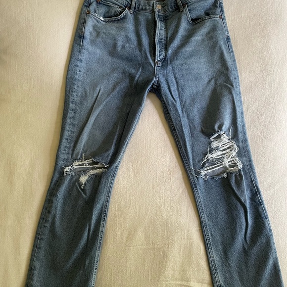 Agolde Distressed Riley Jeans - Picture 10 of 11